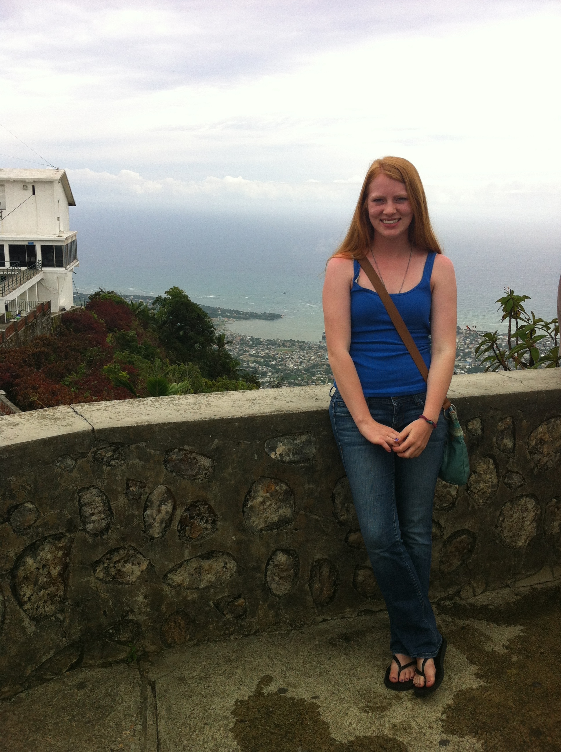 Snapshot of Elizabeth Morris with an ocean view in the background 