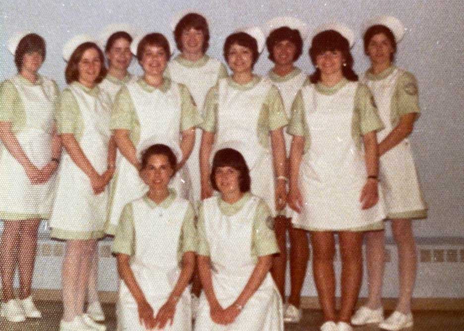 1977 Nursing Graduates