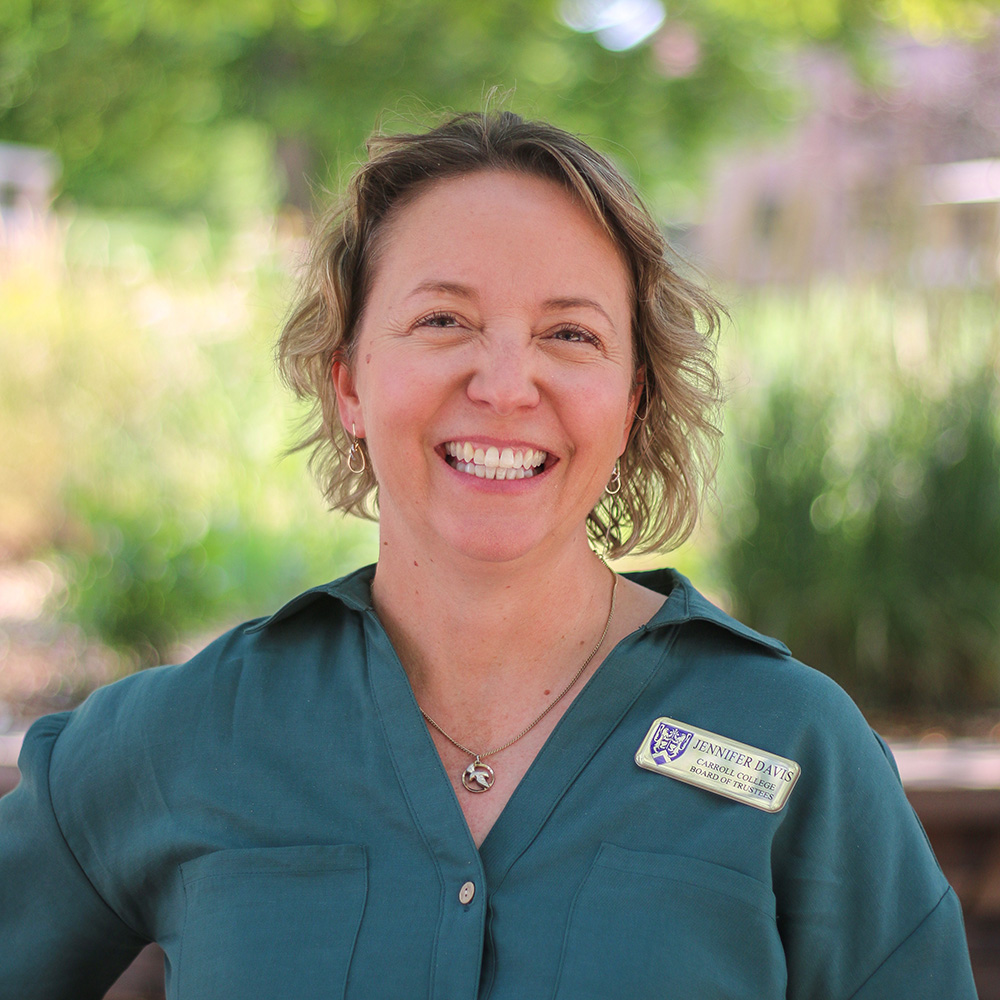 Mrs. Jennifer Davis '02