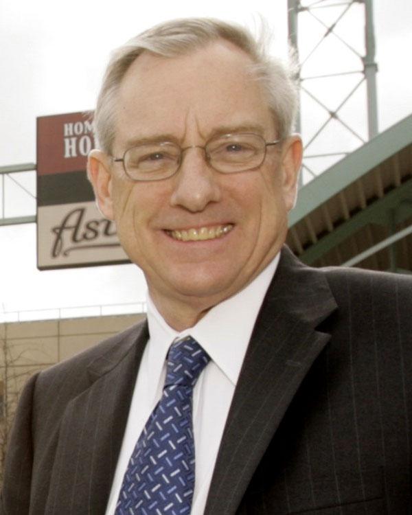 Portrait of Ray Messer